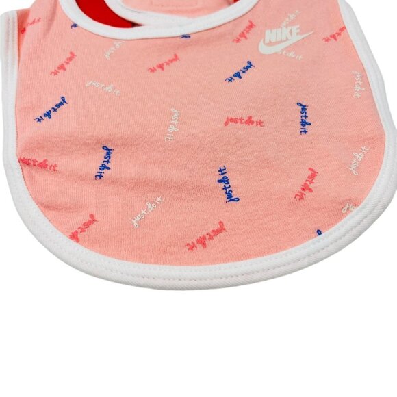 Nike Baby Girls Bib and Headband Set Size 0-6 Months - Picture 4 of 6